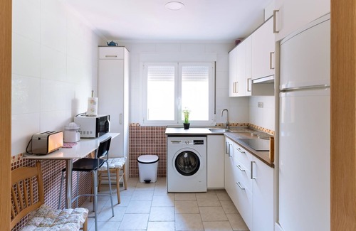 Leon Villa | Housingleon - Main Square new brand terrace house