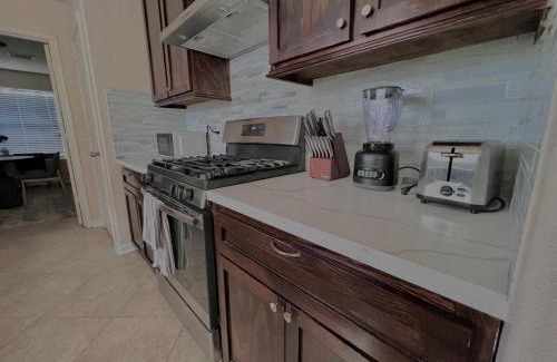 Southbelt/Ellington House | Houston home near the Hobby Airport