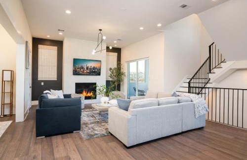 Washington Ave./ Memorial Park House | Houston Modern Luxury Walkable, Spacious, Elegant