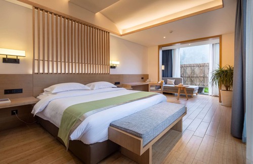 Chengdu Hotel | Howard Johnson Huashuiwan Hot Springs Resort Chengdu