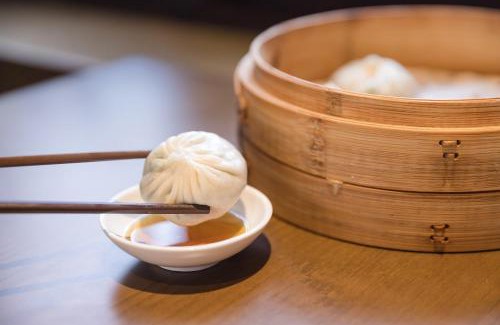 Yanjiang District Hotel | Howard Johnson New District Plaza ZiYang