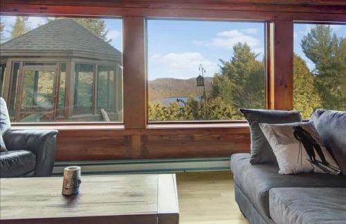 St-Adolphe-d'Howard Ski Chalet | Howard Lodge & Spa