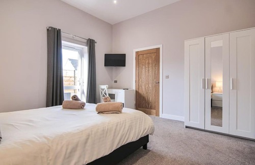 York House | Hoxne Cottages - Rose Cottage with private hot tub