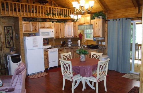 Spencer Cabin | HS-Two bedroom, Cumberland Plateau Retreat (Three + nights $75 OFF)