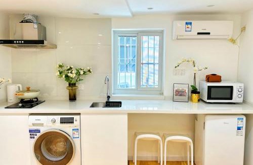 Jing'an Apartment | HuaJian