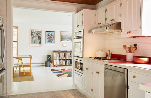 Hudson Cabin | Hudson Hill House - Sun & Fun w/Pool near Hudson