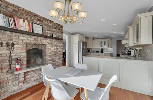 Mount Marion House | Hudson River views with pool and hot tub