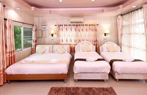 Na Noi Hotel | Hueanwaddkhian Resort