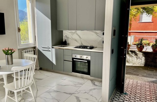 Carate Urio Apartment | Hugau Apartment Lake Como