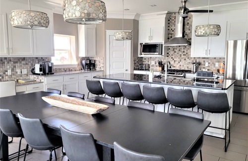 Port St. Joe House | HUGE DISCOUNTS-2025/5 GF King Ste's-2.5 Kits-Private Pools-Kayaks-Paddle Bds-ELV