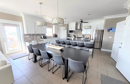 Port St. Joe House | HUGE DISCOUNTS-2025/5 GF King Ste's-2.5 Kits-Private Pools-Kayaks-Paddle Bds-ELV
