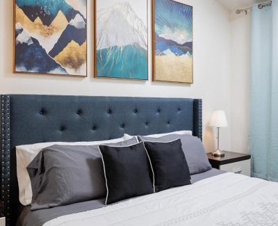 Yucca Valley House | HUGE House in Joshua Tree/Yucca Valley with Pool & Hot Tub