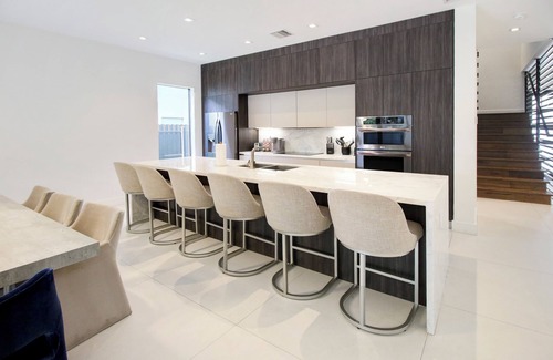 Sailboat Bend House | Huge! Modern, 5 bedroom home with the best backyard in all of FORT LAUDERDALE!
