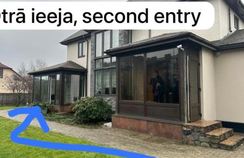 Marupe Apartment | Hugo Airport