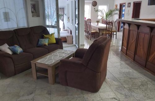 Gyenesdias Apartment | Hullám Apartman