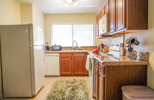 Chinatown Condo | Humble apartment in China Town