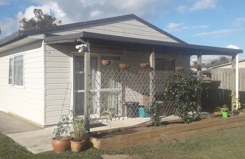 Horotiu Apartment | Humble Horotiu abode outskirts of Hamilton