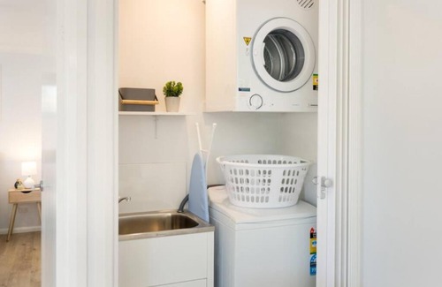 Rockville Apartment | Hummingbird Apartments 4264 Tor