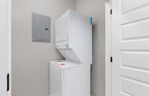 Pharr Apartment | Hummingbird Apt 10