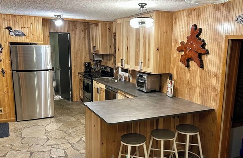 Isle House | Hunt, fish, and take in the lake views on beautiful Lake Mille Lacs!