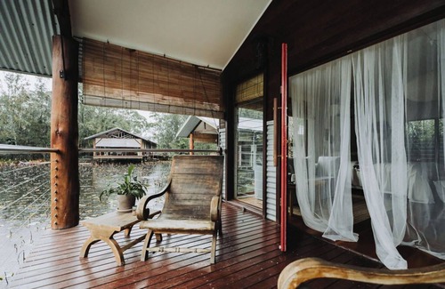 Lovedale Cabin | Hunter Valley Couples Retreat - Showerhouse, The Showerhouse at Leaves and Fishes