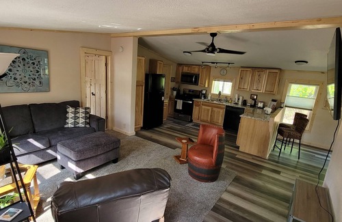 Adams House | Hunters Cove, Private Home,1+acre,nearWIDells,private pier,FREE FIREWOOD,firepit