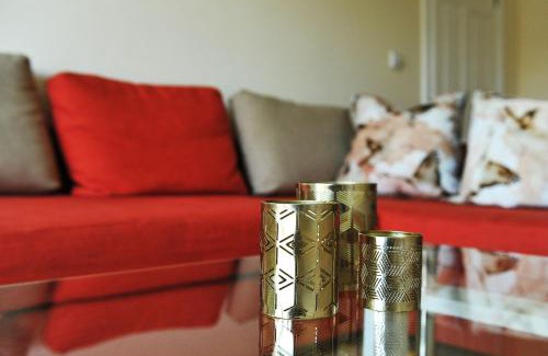 Reading House | Hunters Wharf River View by Select SA