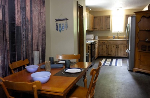 Williamsville House | Hunting/Fishing Cabin at Lake Wappapello