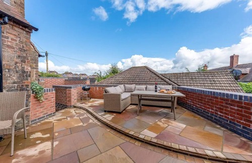 Coalbrookdale Apartment | Hurdley Heights a Luxury Apartment on the High Street Broseley Shropshire