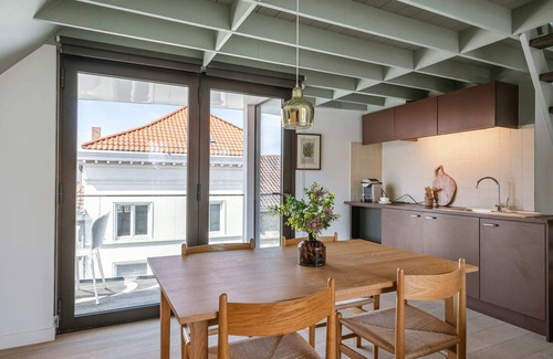 Historical Center Bruges Apartment | Huswell - Bonrepo Room 105