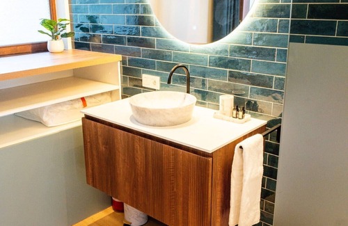 Strop House | Huswell - Chic Studio with Garden in Central Ghent