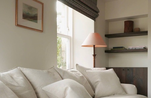 Ballater House | Huswell - Oldschool - Exclusive house surrounded by a dyke