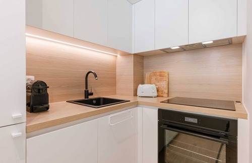 Knokke Apartment | Huswell Sunny Stay by the Sea – Pets Welcome
