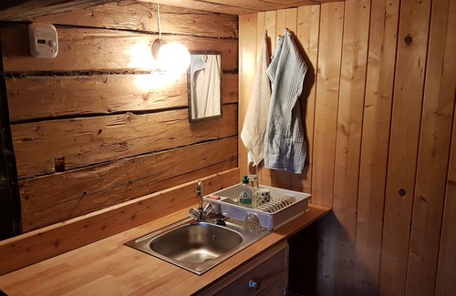 Pill Cabin | Hut for skiing or hiking