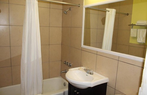 Hutchinson Hotel | Hutchinson Inn