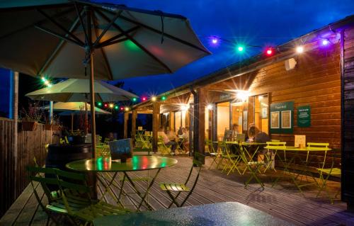 Arnay-le-Duc Other | Huttopia Etang Fouché