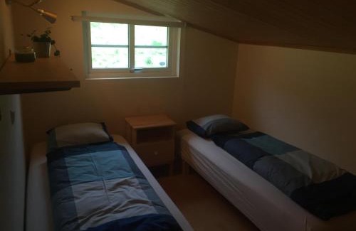 Hunavatnshreppur House | Hvammur 2 Guesthouse Red House