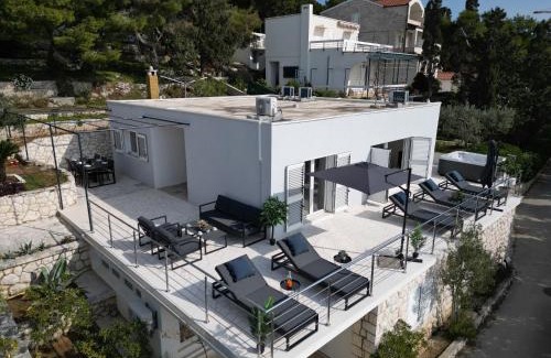 Krizni rat Apartment | Hvar Dream View Penthouse with Hot Tub