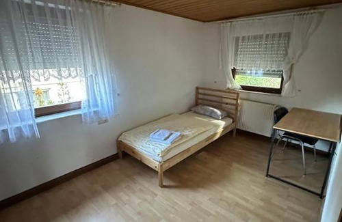 Koenigsbronn Apartment | HW2 Drei Zimmer Wohung 80qm