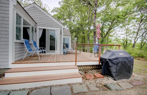 Hyannis Port Cottage | Hyannis Port Cottage with Ocean Views and Access to 3 Beautiful Ocean Beaches!