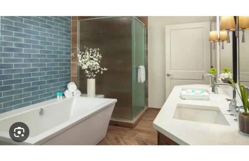 Estero Hotel | Hyatt Coconut Cove Studio Golf Lazy River