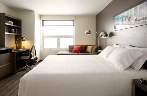 Downtown Portland Hotel | Hyatt House Portland/Downtown