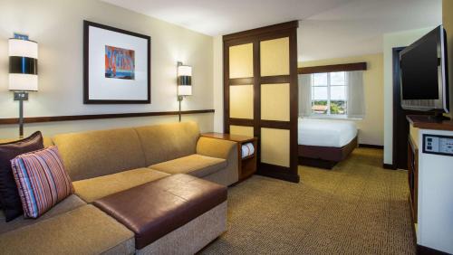 Estero Hotel | Hyatt Place Coconut Point