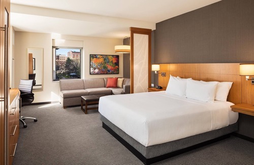 Downtown Knoxville Hotel | Hyatt Place Knoxville Downtown