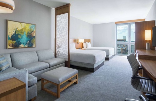 St. Petersburg Hotel | Hyatt Place St. Petersburg/Downtown