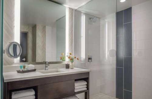Jewell Heights - Hoffman Heights Hotel | Hyatt Regency Aurora-Denver Conference Center