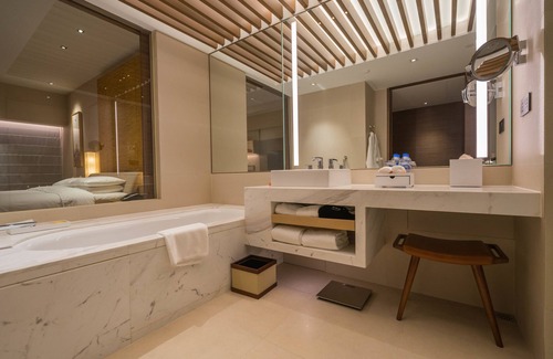 Huli Hotel | Hyatt Regency Xiamen Wuyuanwan