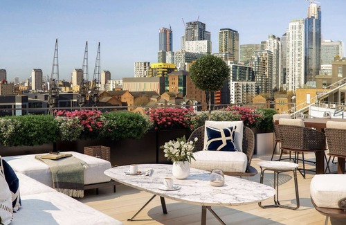 Uxbridge North Apartment | Hybrid Resi - Uxbridge | 1 Bed Apartment