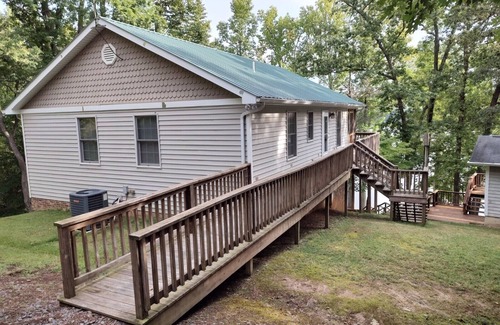 Leasburg House | Hyco Lake Get Away