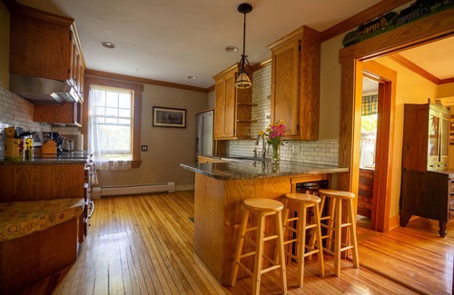 Eastern Vermont House | Hyde Park Village Home near STOWE - 4BR bedroom